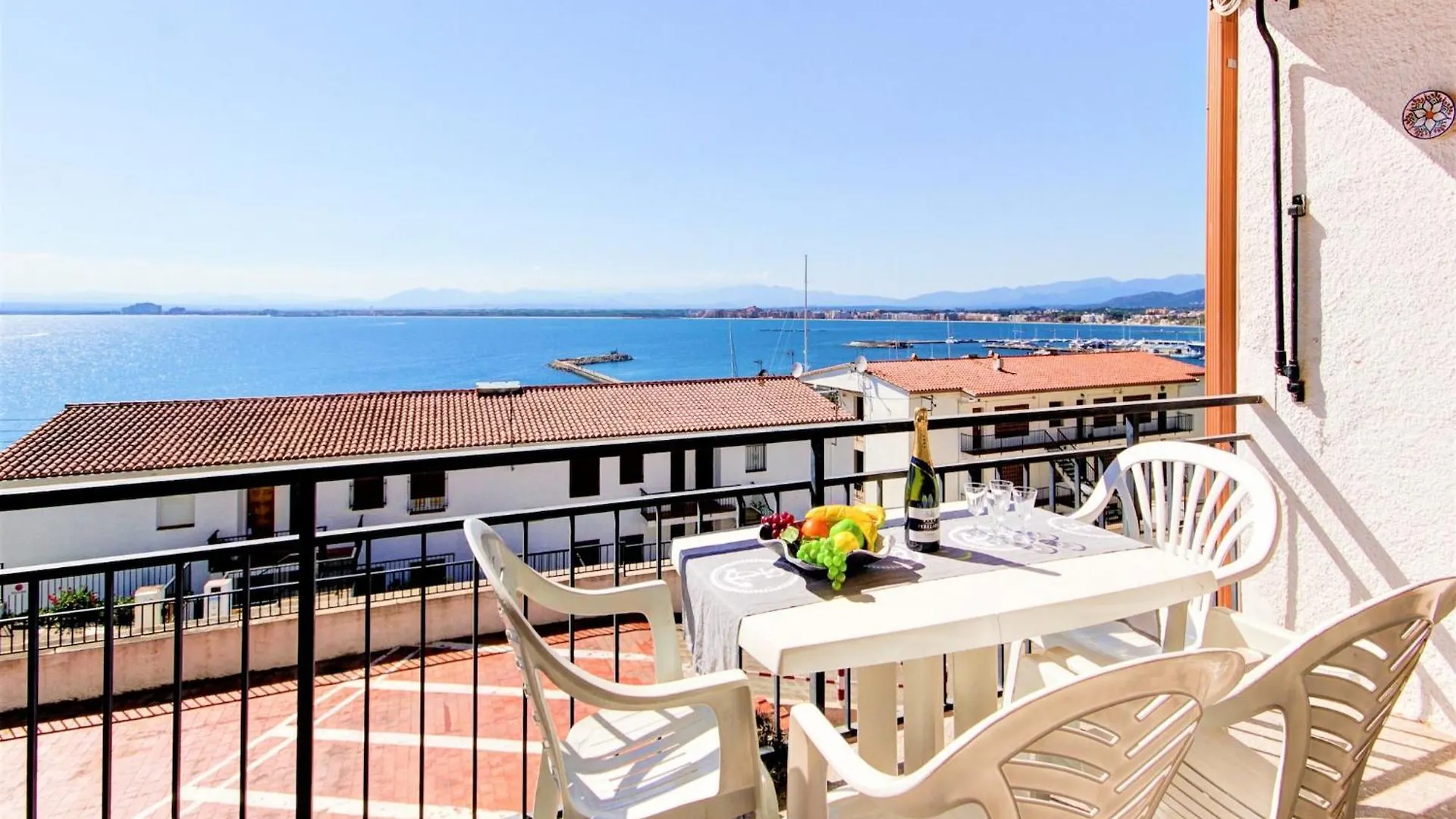 Apartment In Roses Centro 0*,
