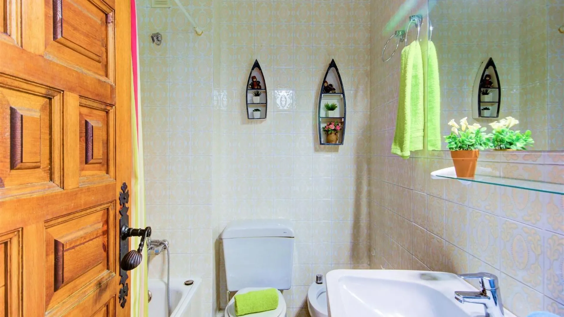 Apartment In Roses Centro Spain